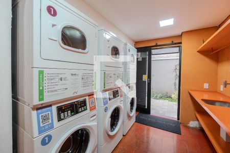 Apartamento à venda com 26m², 1 quarto e sem vaga Apartamento à venda com 26m², 1 quarto e sem vagaLavanderia