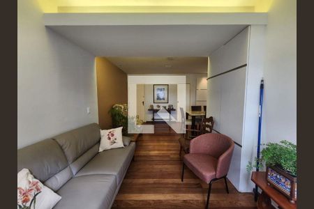 Apartamento à venda com 3 quartos, 128m² em Santo Antônio, Belo Horizonte