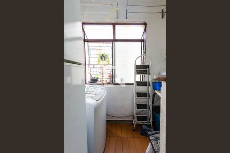 Apartamento à venda com 60m², 2 quartos e 1 vagaÁrea de serviço