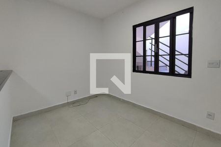 Sala de casa para alugar com 1 quarto, 34m² em Cambuí, Campinas