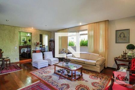 Apartamento à venda com 4 quartos, 136m² em Carmo, Belo Horizonte