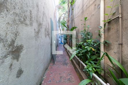 Casa à venda com 90m², 3 quartos e sem vagaQuintal