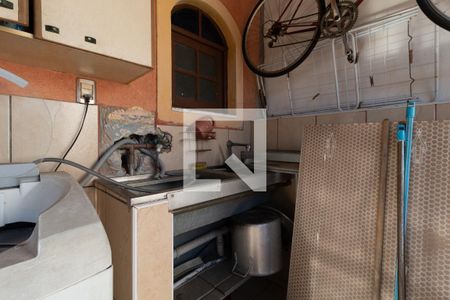 Casa à venda com 90m², 3 quartos e sem vagaÁrea de Serviço