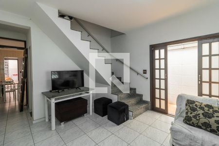 Sala de casa à venda com 3 quartos, 269m² em Jardim Cotinha, São Paulo