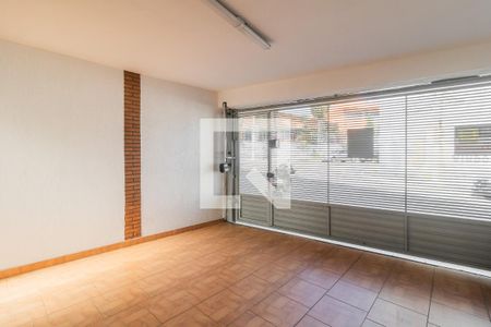 Casa à venda com 269m², 3 quartos e 2 vagas Casa à venda com 269m², 3 quartos e 2 vagasGaragem