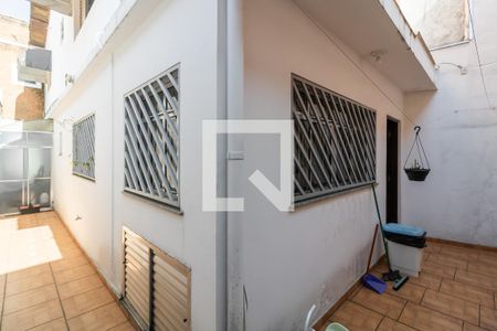 Casa à venda com 269m², 3 quartos e 2 vagas Casa à venda com 269m², 3 quartos e 2 vagasÁrea de Serviço