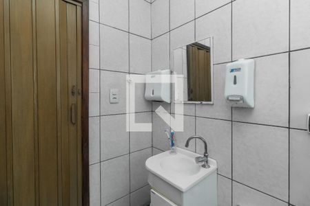 Casa à venda com 269m², 3 quartos e 2 vagas Casa à venda com 269m², 3 quartos e 2 vagasBanheiro 1