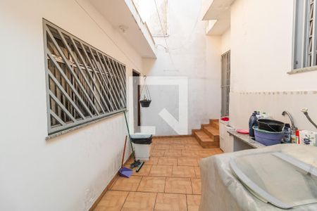 Casa à venda com 269m², 3 quartos e 2 vagas Casa à venda com 269m², 3 quartos e 2 vagasÁrea de Serviço