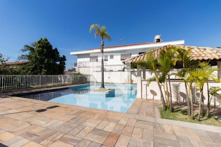 Apartamento à venda com 77m², 3 quartos e 1 vaga Apartamento à venda com 77m², 3 quartos e 1 vagaÁrea comum - Piscina