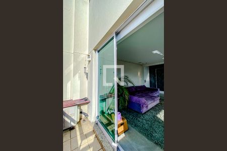 Apartamento à venda com 132m², 2 quartos e 2 vagasVaranda