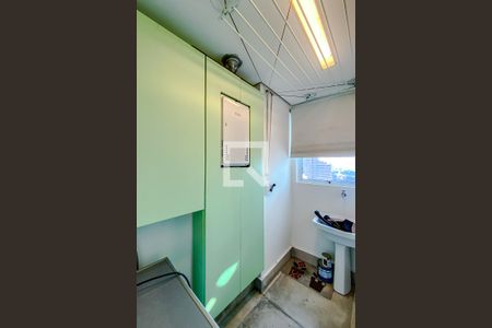 Apartamento à venda com 132m², 2 quartos e 2 vagasÁrea de Serviço