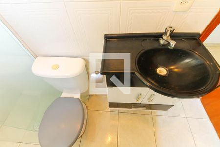 Casa de condomínio para alugar com 156m², 3 quartos e 3 vagasBanheiro 2