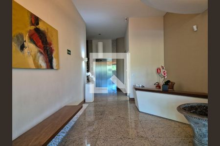 Apartamento para alugar com 157m², 3 quartos e 2 vagasHall de entrada