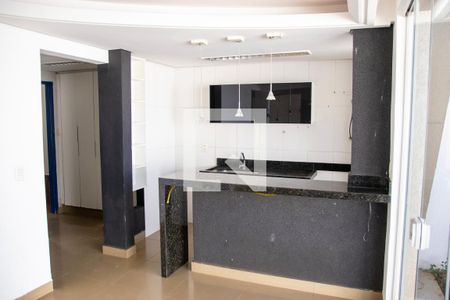 Cozinha de casa para alugar com 2 quartos, 152m² em Parque das Laranjeiras, Goiânia