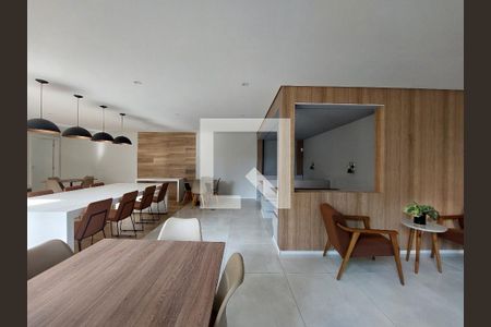 Apartamento para alugar com 34m², 2 quartos e sem vagaÁrea comum - Salão de Festas