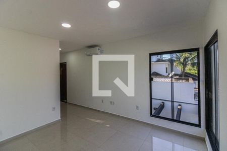 Suíte de casa de condomínio à venda com 3 quartos, 145m² em Vargem Pequena, Rio de Janeiro