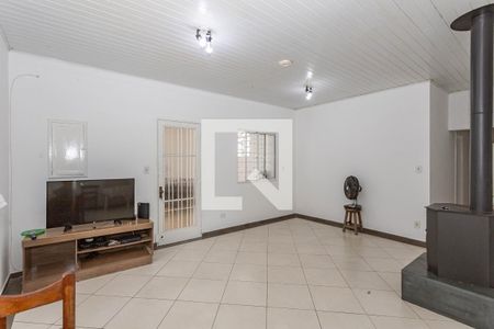 Sala de casa para alugar com 3 quartos, 550m² em Cursino, São Paulo