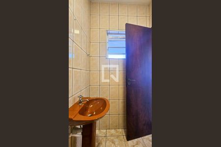 Casa para alugar com 125m², 4 quartos e 2 vagas Casa para alugar com 125m², 4 quartos e 2 vagasBanheiro 3