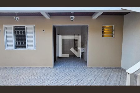 Casa para alugar com 125m², 4 quartos e 2 vagas Casa para alugar com 125m², 4 quartos e 2 vagasÁrea de Serviço / Quintal