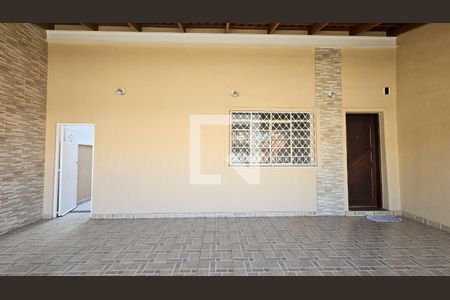 Casa para alugar com 125m², 4 quartos e 2 vagas Casa para alugar com 125m², 4 quartos e 2 vagasGaragem