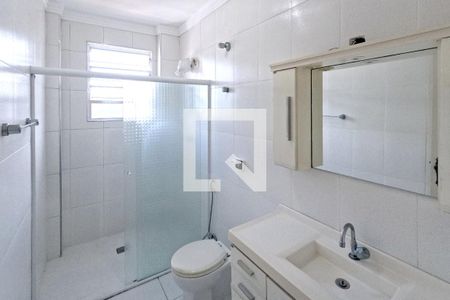 Banheiro de apartamento para alugar com 2 quartos, 87m² em José Menino, Santos