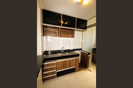 Cozinha de apartamento à venda com 3 quartos, 80m² em Castelo, Belo Horizonte