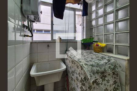 Apartamento à venda com 83m², 3 quartos e 1 vagaÁrea de Serviço