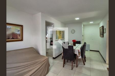 Apartamento à venda com 83m², 3 quartos e 1 vagaSala