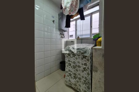 Apartamento à venda com 83m², 3 quartos e 1 vagaÁrea de Serviço