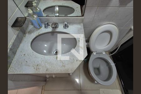 Apartamento à venda com 83m², 3 quartos e 1 vagaBanheiro da Suíte