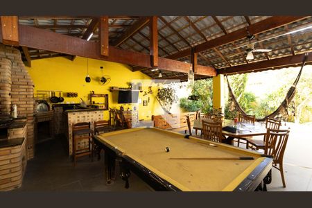 Casa à venda com 297m², 2 quartos e 4 vagasEspaço Gourmet