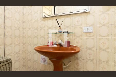 Casa à venda com 297m², 2 quartos e 4 vagasBanheiro