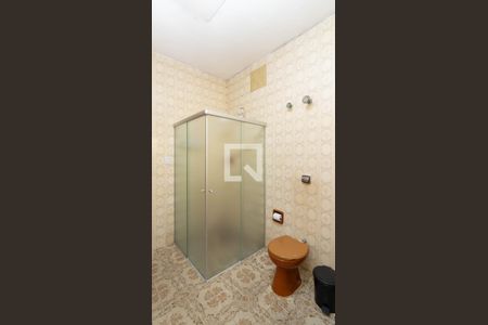 Casa à venda com 297m², 2 quartos e 4 vagasBanheiro