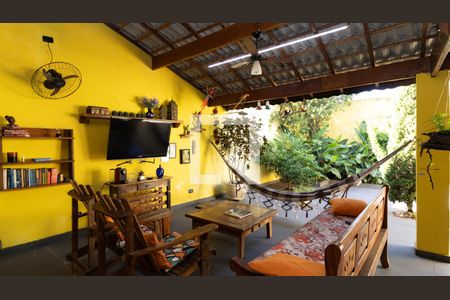 Casa à venda com 297m², 2 quartos e 4 vagasEspaço Gourmet