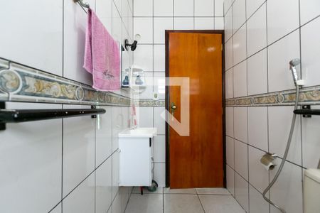 Casa para alugar com 490m², 4 quartos e 3 vagasBanheiro 2