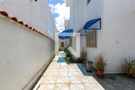 Casa para alugar com 490m², 4 quartos e 3 vagasQuintal 