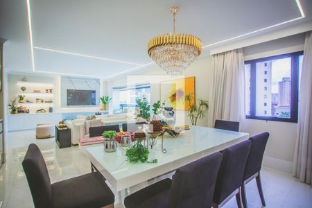 Sala de Jantar de apartamento à venda com 4 quartos, 234m² em Mirandópolis, São Paulo