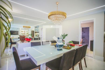 Sala de Jantar de apartamento à venda com 4 quartos, 234m² em Mirandópolis, São Paulo