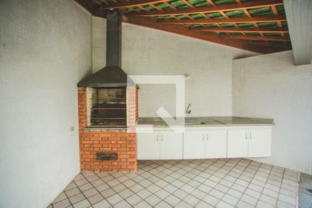 Apartamento à venda com 234m², 4 quartos e 4 vagas Apartamento à venda com 234m², 4 quartos e 4 vagasÁrea comum - Churrasqueira