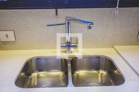 Apartamento à venda com 234m², 4 quartos e 4 vagas Apartamento à venda com 234m², 4 quartos e 4 vagasCozinha