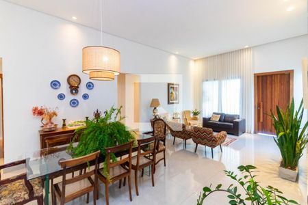 Sala  de casa à venda com 3 quartos, 220m² em Várzea, Lagoa Santa