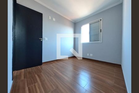 Quarto 2 de apartamento para alugar com 2 quartos, 44m² em Vila Cruz das Almas, São Paulo