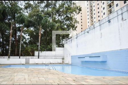 Apartamento à venda com 47m², 2 quartos e 1 vaga Apartamento à venda com 47m², 2 quartos e 1 vagaÁrea comum - Piscina