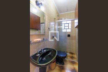 Banheiro da Suíte  de casa à venda com 2 quartos, 180m² em Barra Funda, São Paulo