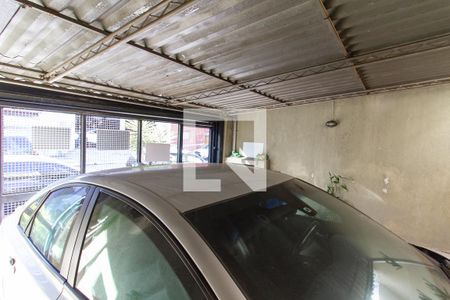 Casa à venda com 180m², 2 quartos e 2 vagas Casa à venda com 180m², 2 quartos e 2 vagasGaragem