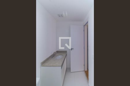 Apartamento à venda com 77m², 2 quartos e 1 vagaBanheiro da Suíte