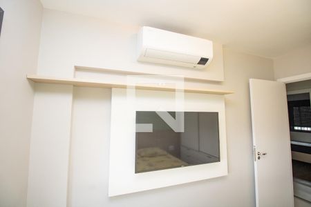 Quarto 1, ar condicionado e TV de apartamento para alugar com 2 quartos, 40m² em Moema, São Paulo