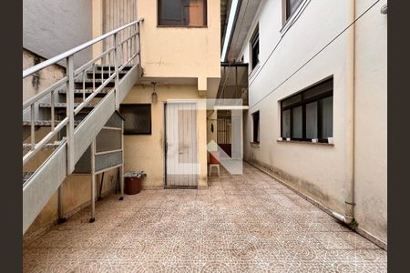 Casa à venda com 247m², 3 quartos e 4 vagasQuintal