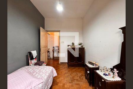 Casa à venda com 247m², 3 quartos e 4 vagasQuarto 2