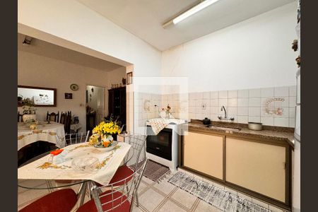 Casa à venda com 247m², 3 quartos e 4 vagasCozinha